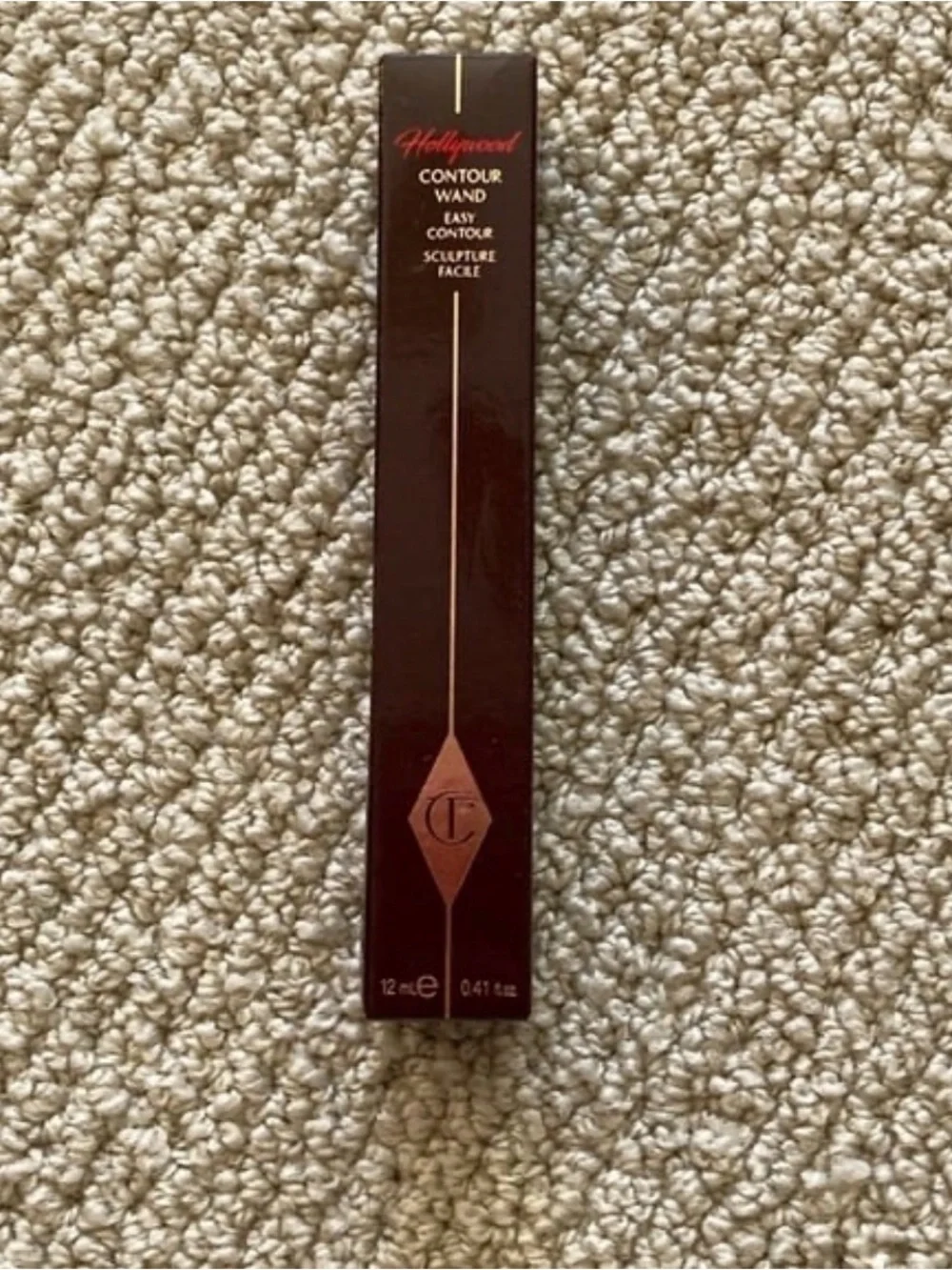 Charlotte Tilbury Hollywood Contour Wand Light to Medium Like New with Box